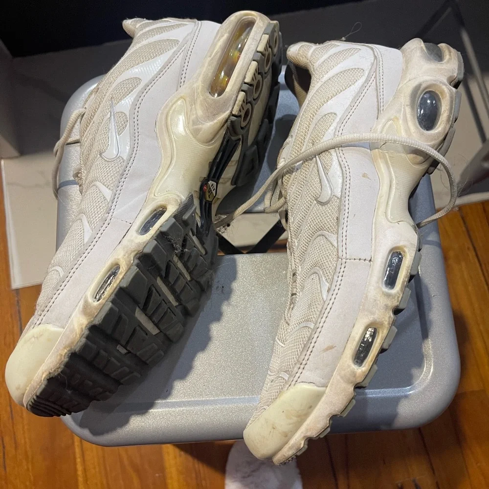 TN’s-Men’s Size 11 - Picture 3 of 6